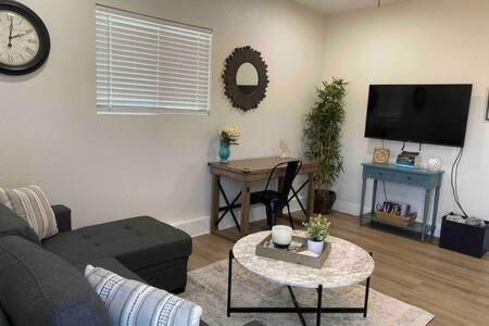 Country Charmer Single Story Cottage Pet Friendly Loomis Luaran gambar