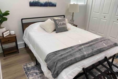 Country Charmer Single Story Cottage Pet Friendly Loomis Luaran gambar